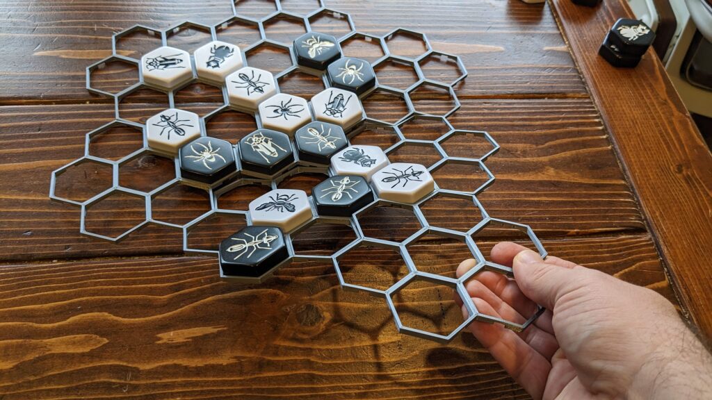 hive strategy board game